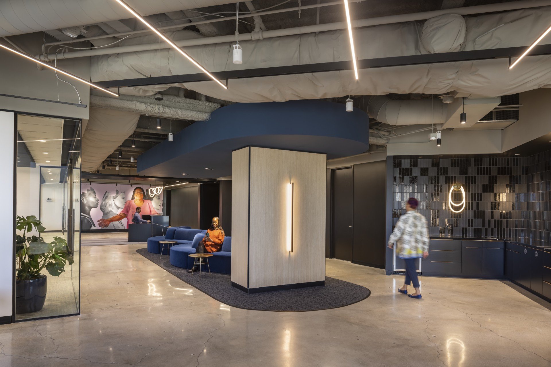 Orrick open plan comfortable seating